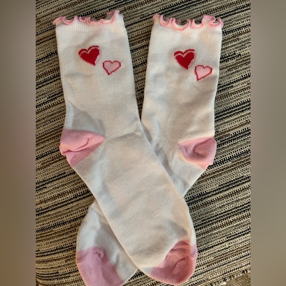Roller Rabbit Valentine’s Ruffle Socks - Picture 1 of 2